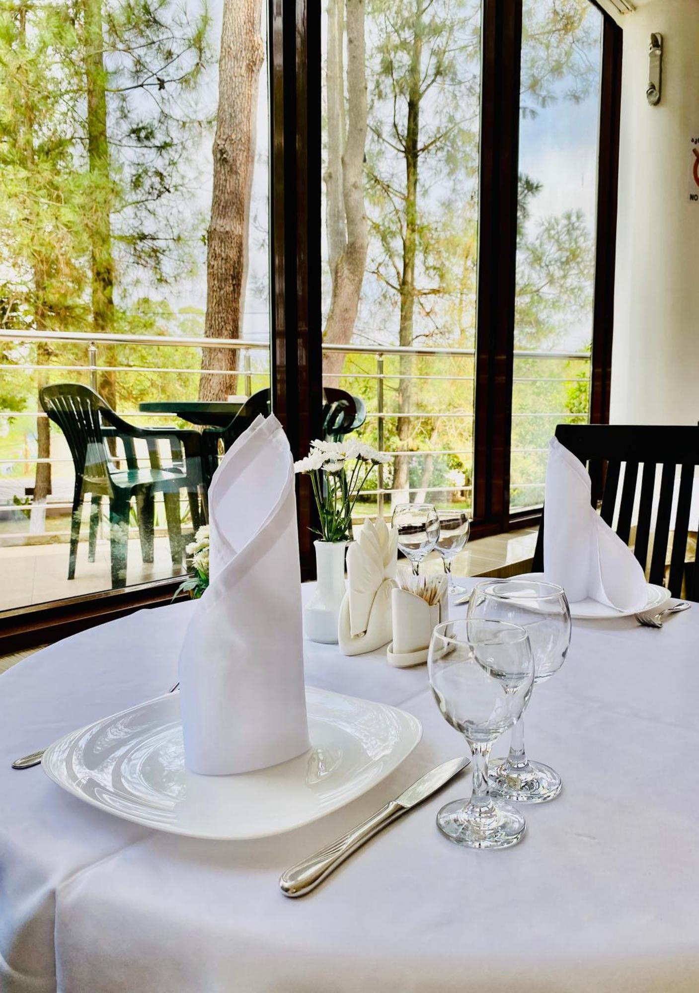 Villa Reta Hotel & Spa Grigoleti Eksteriør bilde